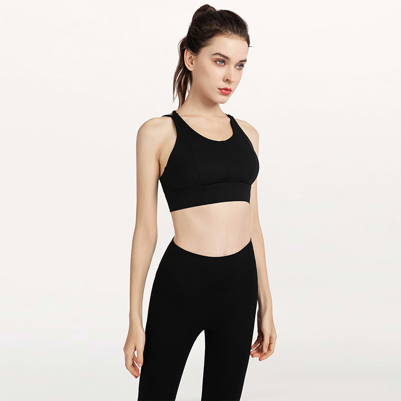 Yoga tops, bra tops, U-neck, pads, no wires, 3 colors to choose from, high waist, breathable, quick drying, sweat absorbent, sports, super flattering, open back, Korean style♥, retro, pretty, easy to match, cute, fashionable, S~XL