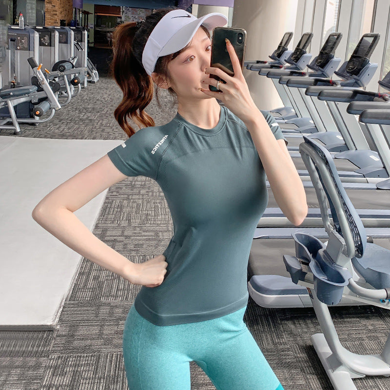 Yoga top, short sleeve, round neck, sweat absorbing, quick drying, breathable, Korean style♥, stylish, cute, fashionable, sports, S~XL