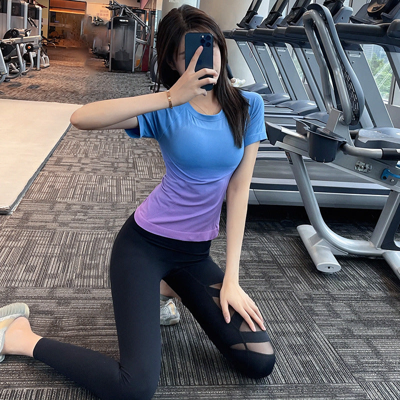 Yoga T-shirt, Yoga Top, Short Sleeve, Slim, Fashion, Round Neck, Gradient, 6 Colors, No Turning Up, Stretch, Sports, Breathable, Comfortable, Sweat Absorbent, Quick Drying, Casual, Slimming, Cute, Straight Skeleton, Tight, Colorful, Running, Fitness, S~L