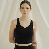 タンクトップ ヨガトップス カップ付き 盛れる 揺れない お腹が出ない 広幅肩紐 vネック おしゃれ ストレッチ 速乾 ゆったり 細見え 体型カバー ナチュラル 全4色 スポーツ フィットネス ピラティス ランニング S-L